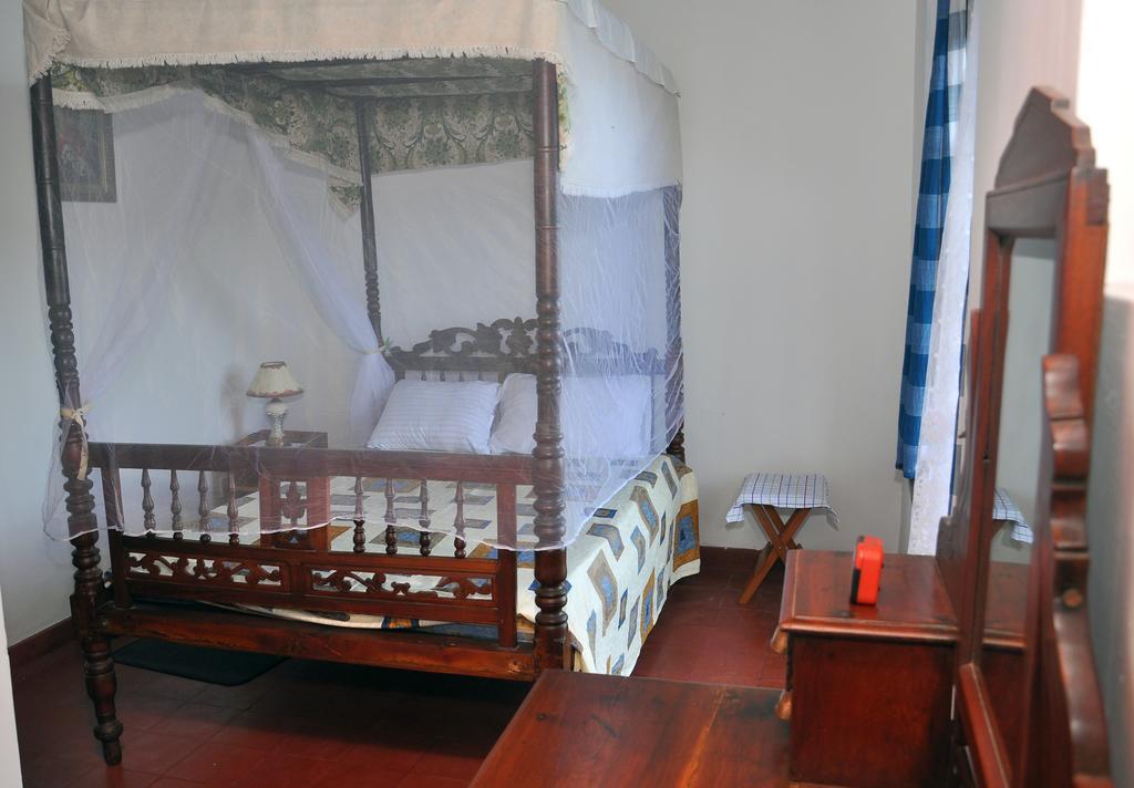 Primrose Inn Kandy Exterior photo